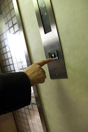 鈑金塗装の悩みはモドーリーに相談を
